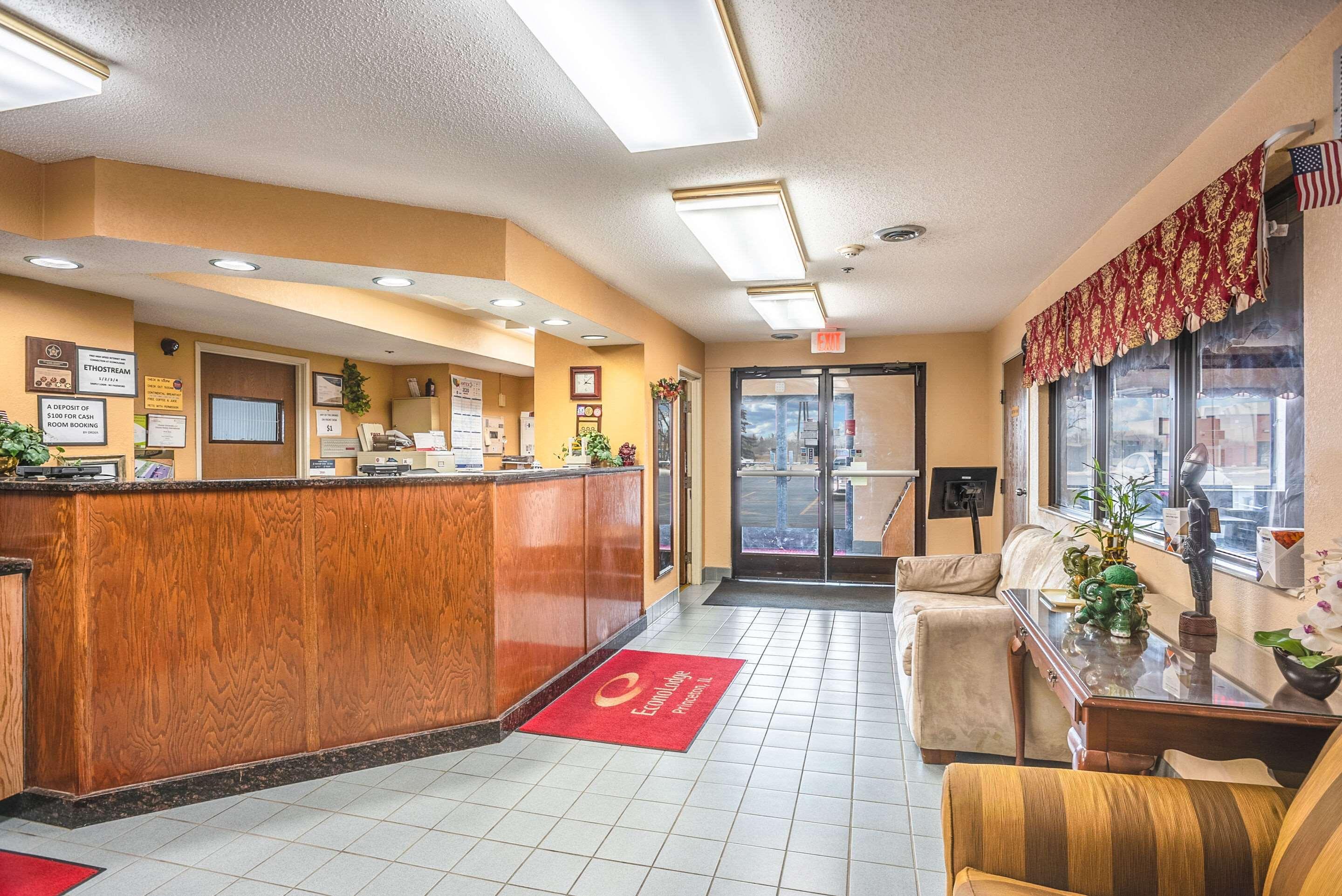 Econo Lodge Princeton Exterior foto